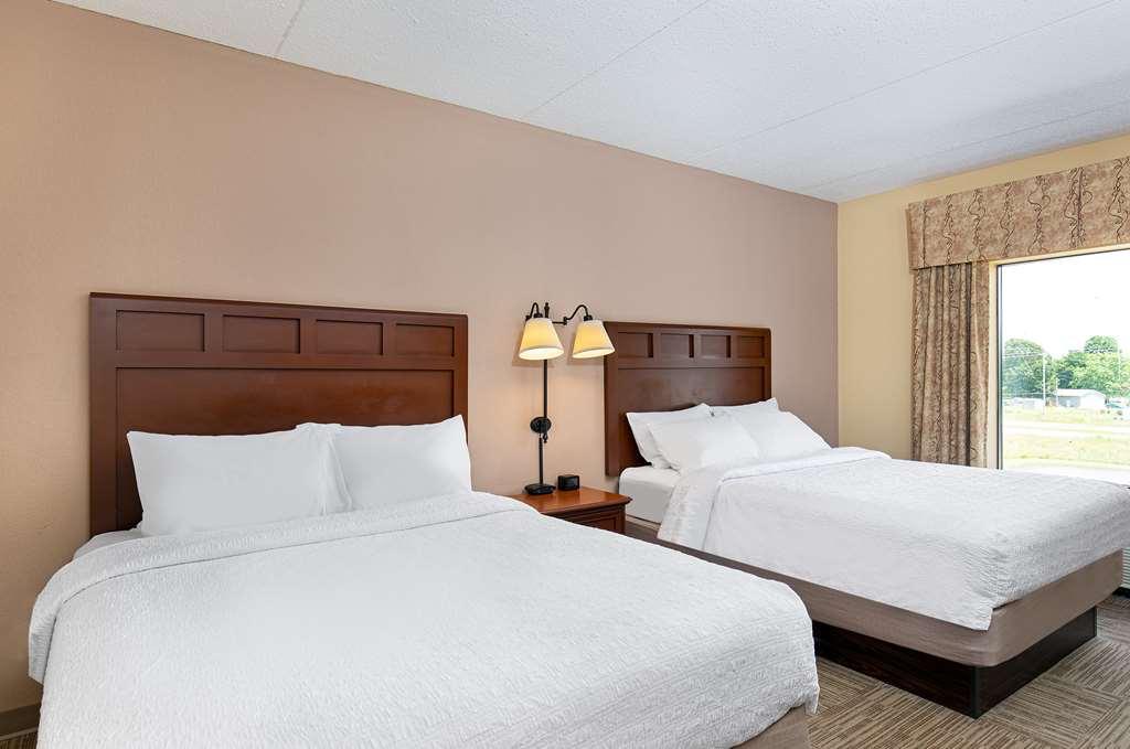 Hampton Inn & Suites Madisonville Kamer foto